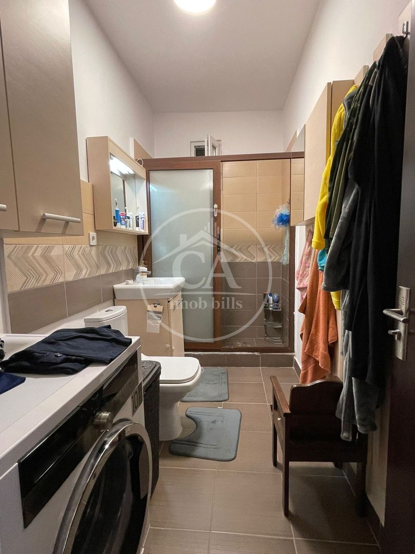 Apartament cu 3 camere de vanzare in zona Decebal, Oradea - Poză 11
