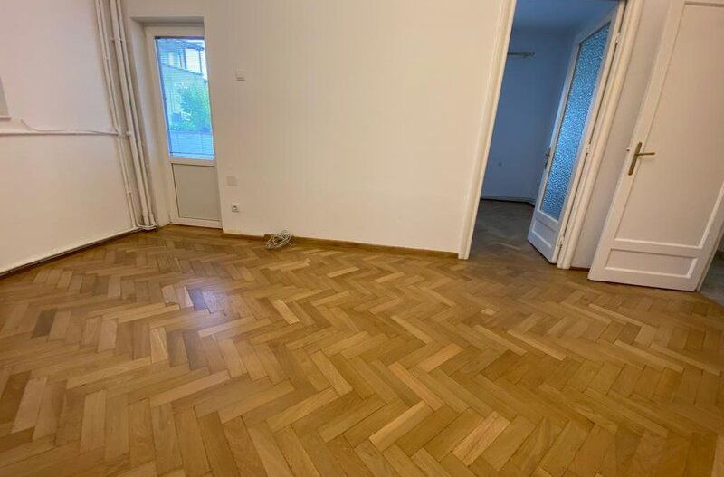 Cotroceni apartament 5 camere in vila - Poză 5