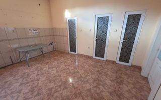 Spatiu multifunctional, apartament / birou - zona Centrală, Et. 1, 85 mp - Poză 3