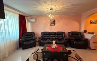De vânzare apartament 4 camere – Zona Școala 7 - Poză 2