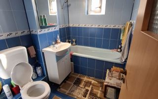 Aradului, 2 camere decomandate, et 3, centrala proprie - Poză 16