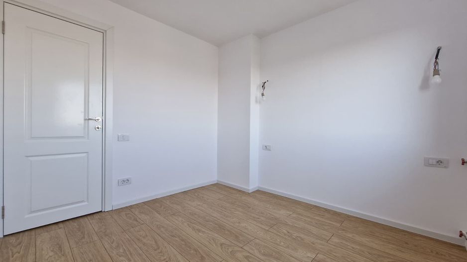 Garsoniera dubla 36 mp, dormitor separat, bloc 1984, renovata integral - Poză 11