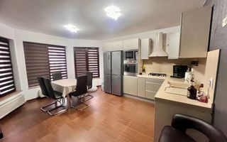 Casă de închiriat/Str Matei Basarab/Rm Vâlcea - Poză 4