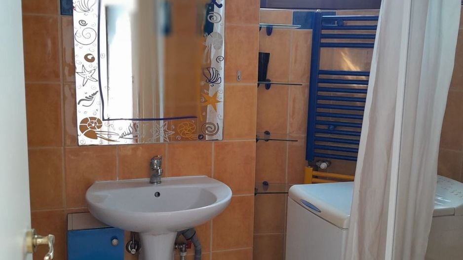 Apartament elegant 2 camere, Universitate, mobilat modern, centrală proprie. - Poză 12