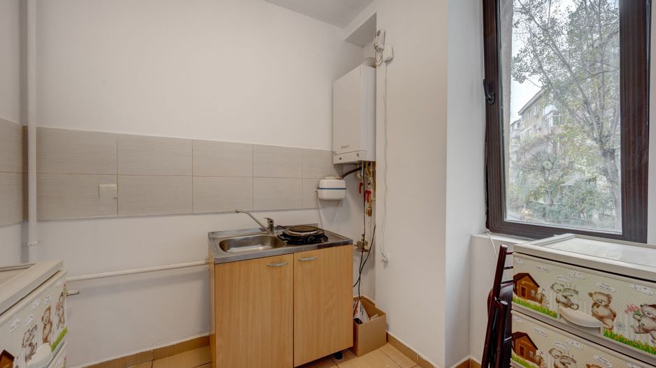 Garsoniera Militari Gorjului Metrou Parcul Liniei Bloc 2008 - Poză 9