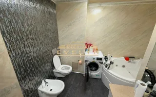 Apartament 3 camere transformat in 2 camere- Etaj 1 - Poză 12