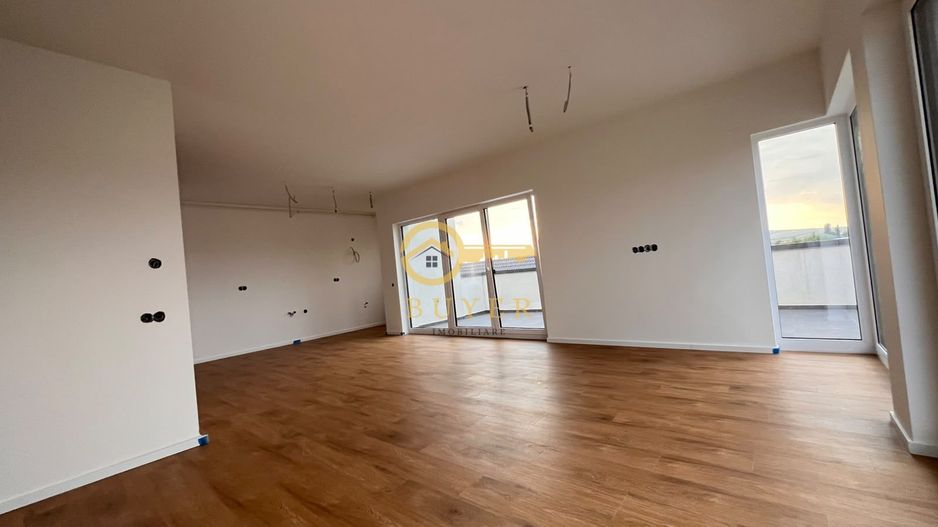 Penthouse superb finisat la CHEIE- Terasa 60mp- vedere panoramica - Poză 8