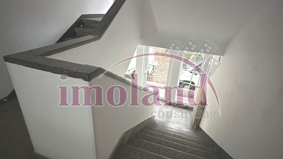 Vanzare Parter Inalt in Vila - Primaverii - Poză 13