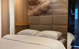 Garsoniera spatioasa, aproape de aeroport - Poză 1