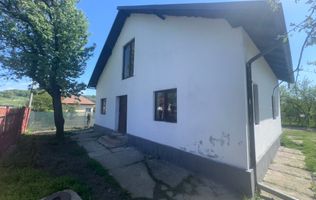 CASA DE VANZARE CU 4 CAMERE, APA SARATA, CAMPULUNG