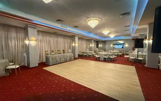 Spatiu comercial pentru mai multe domenii de activitate - Poză 7