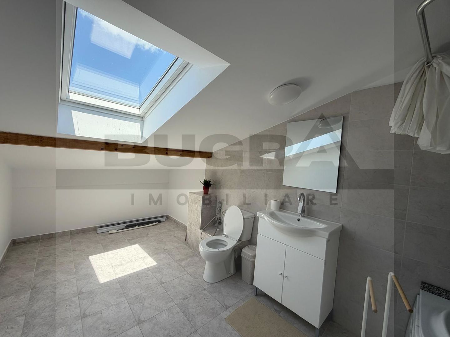 Apartament de 4 camere la casa, 120mp, parcare, zona Emerson - Poză 15