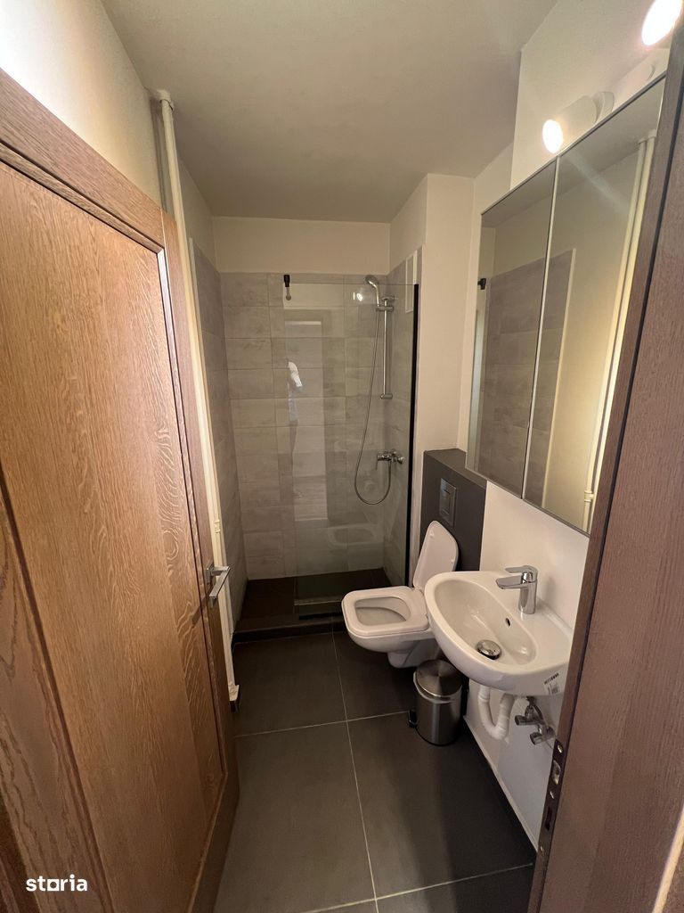 De vanzare Apartament 4 Camere Unirii - Centrul Civic - Poză 7