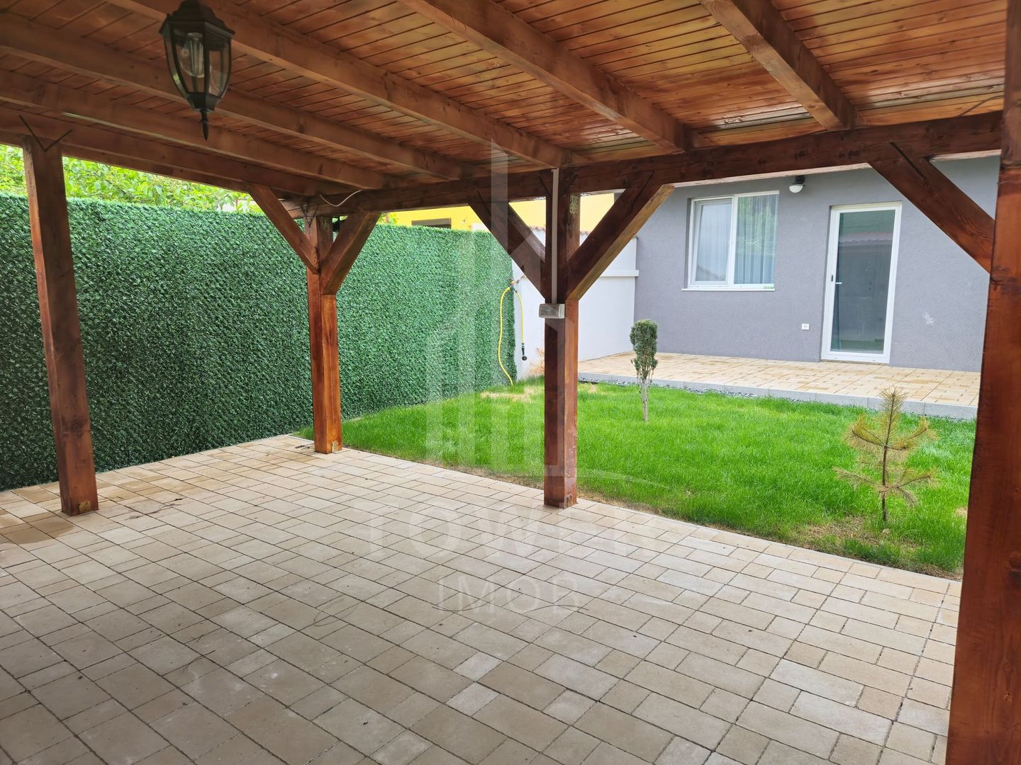 Apartament  curte și terasă – ideal pentru cei care caută confort și intimitate - Poză 10