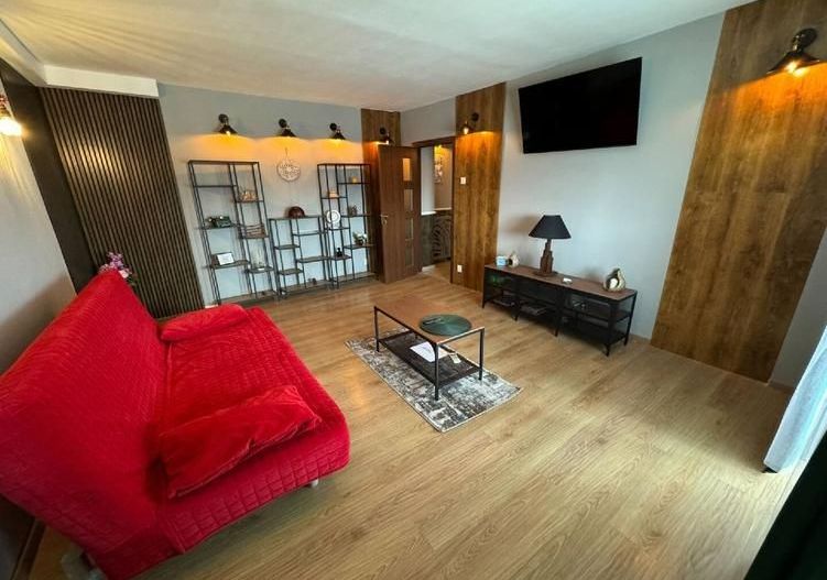 De Inchiriat Apartament 2 camere renovat, zona Unirii - Poză 1