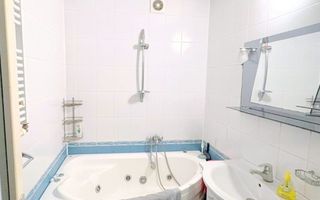 De vanzare apartament cu 2 camere in Tiglina 1, 61.000 euro - Poză 3