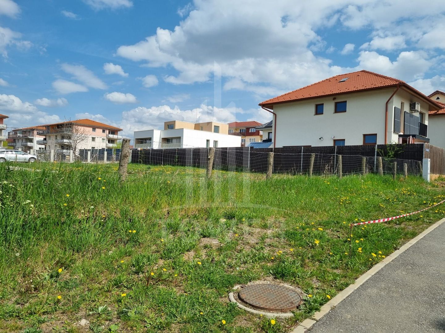 Teren comercial de închiriat – vizavi de Parcul Belvedere, Sibiu - Poză 1
