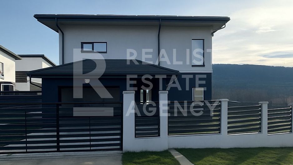 Vânzare, casă modernă, 5 camere, Valea Adâncă, Iași - Poză 1