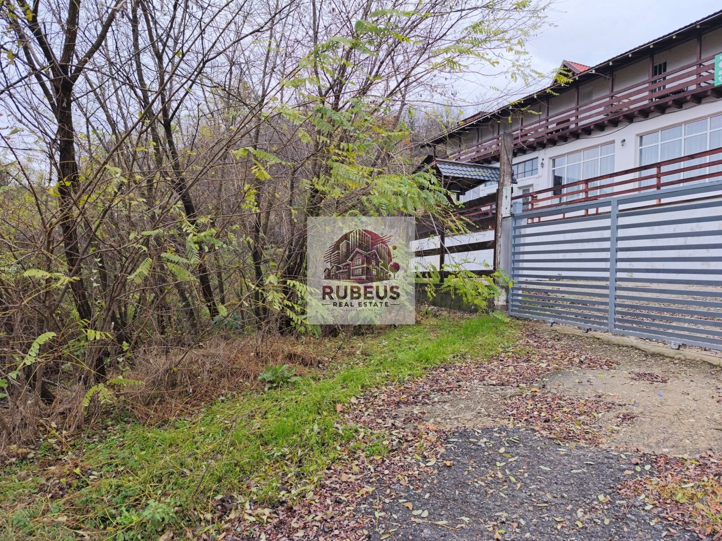 Proprietate langa Dunare – 3000 mp, priveliste si potential business - Poză 32