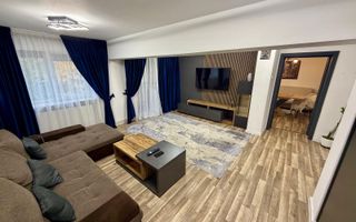 3 camere transformat in 2 - renovat 1 mai etaj 2 cu 2 bai - centrala - Poză 1
