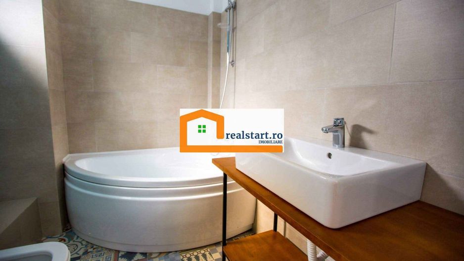 Parcul Teilor, S+P+1+M, curte 115mp, boxa, loc de parcare subteran - Poză 18