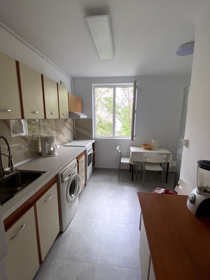 Apartament 3 Camere Decomandat – ~70 mp - Poză 4