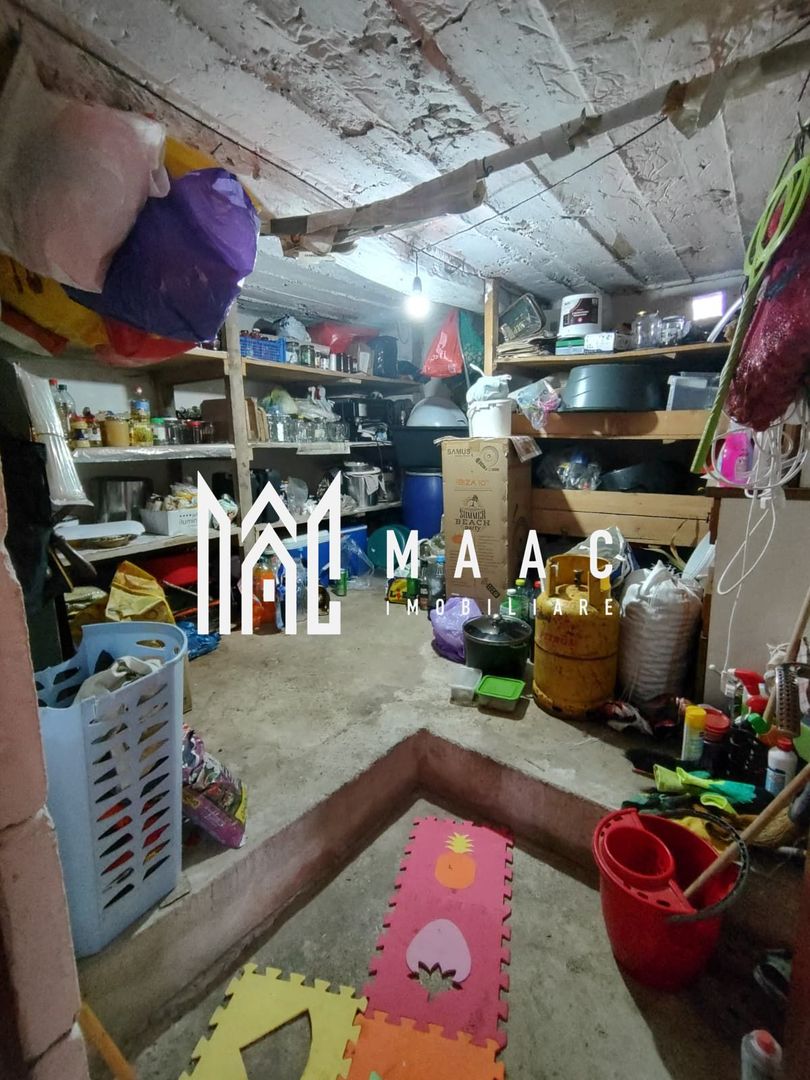 Casa Vantului si 8000 metri patrati in Abrud - Poză 18