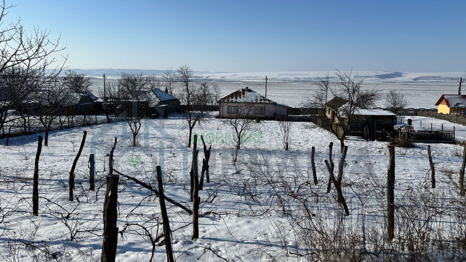 Casă și teren de vânzare în județul Iași - Poză 3