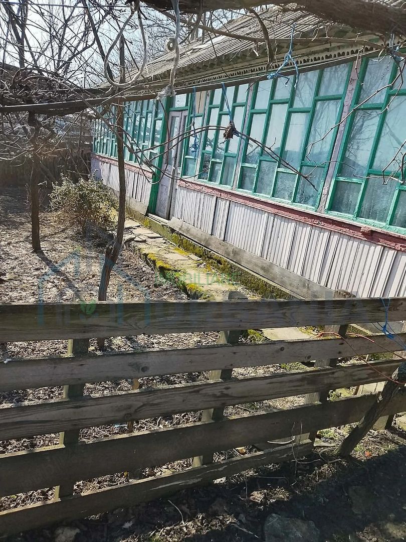 Casă bătrânească de vânzare în sat Alexandru cel Bun, comuna Vlădeni, județul Iași - Poză 2