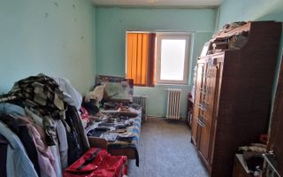 Apartament 3 camere dec 72 mp Bld. Independentei 199000 euro - Poză 4