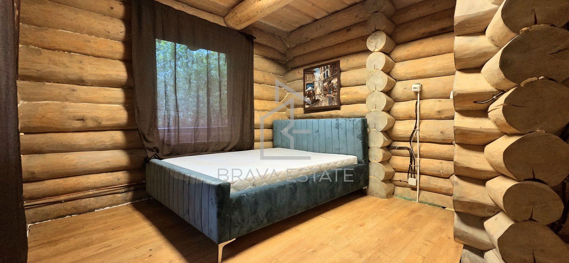 Cabană din lemn rotund, 210mp, ciubăr, jacuzzi, foișor, localitatea Băișoara - Poză 21