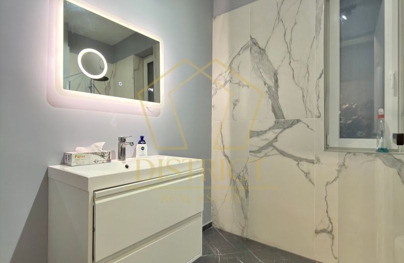 Apartament cu 2 camere mobilat si utilat cu gradina de 30mp in Braytim la asfalt - Poză 12