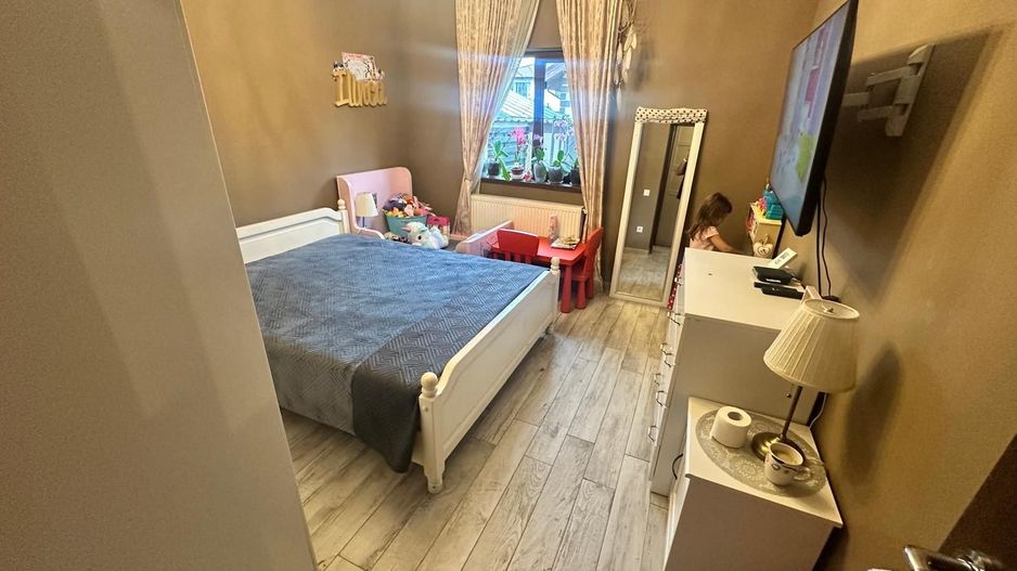 AP. 2 CAMERE MOBILAT - CURTE 53 MP, BLOC NOU, LOC PARCARE, COMISION 0% - Poză 6