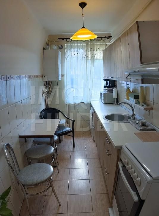 Vanzare 2 camere zona Facultatii de Litere, Semicentral - Poză 4