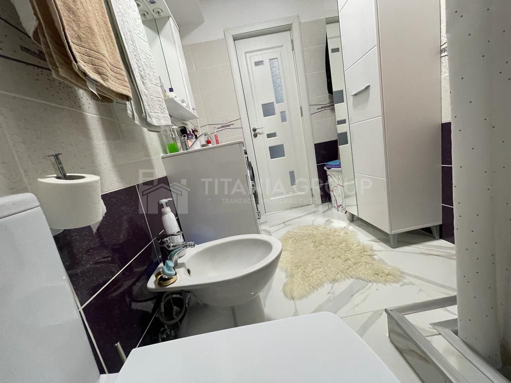 Garsoniera cocheta spre inchiriere in Coresi - Poză 5