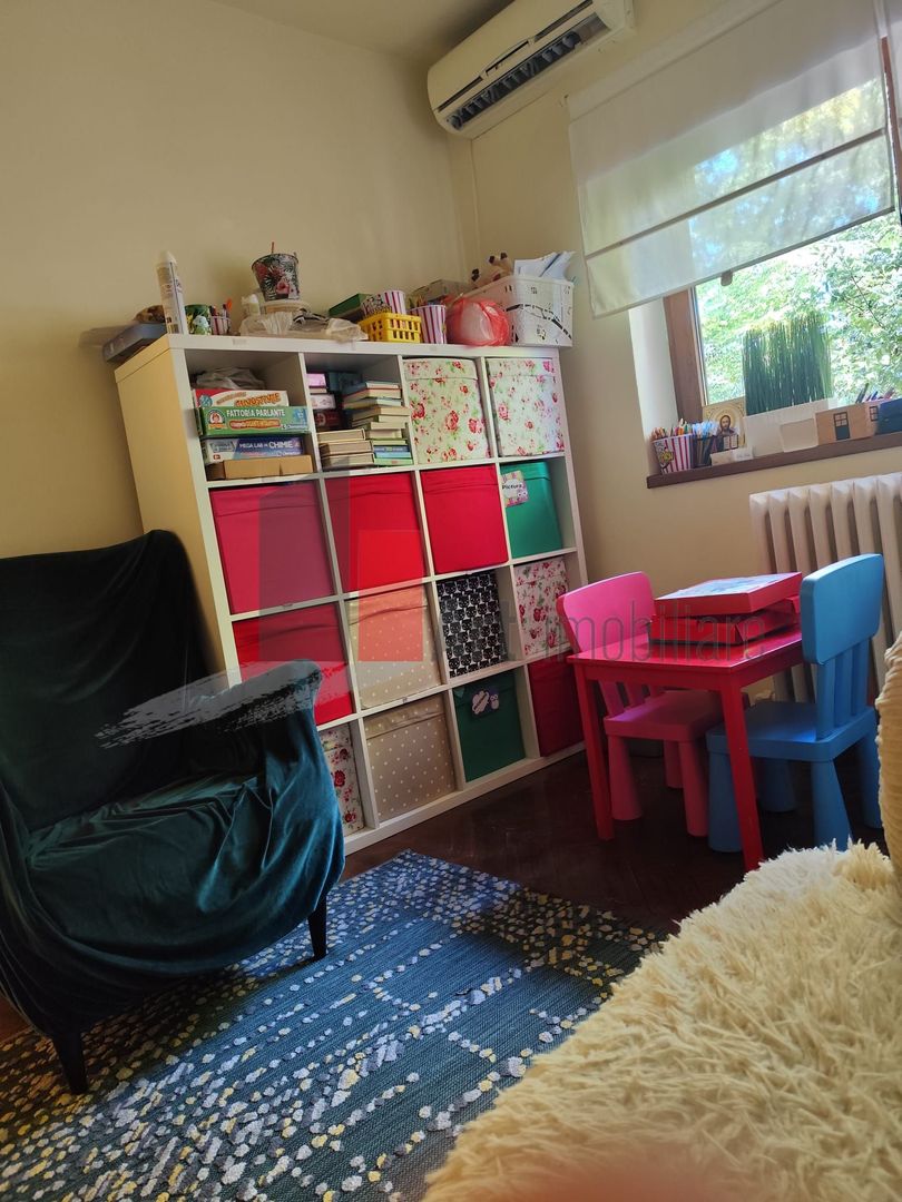 Vila de inchiriat/ Spatiu comercial.(etaj1/mansarda) Domenii - Poză 22