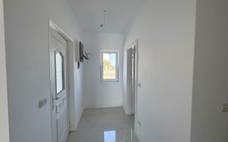 1/2 Duplex modern cu garaj, 150 mp utili, teren 390 mp – Dumbrăvița - Poză 9