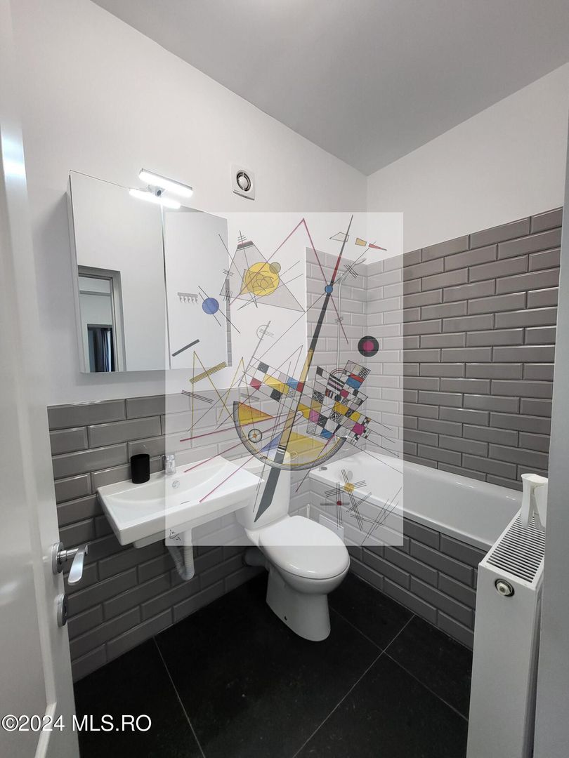 Apartament spatios cu 2 bai Mamaia Sat - Poză 2