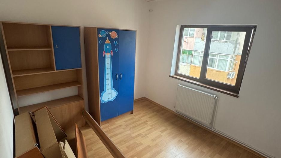 Apartament 3 camere de vânzare – Tineretului, zona Biserică - Poză 6