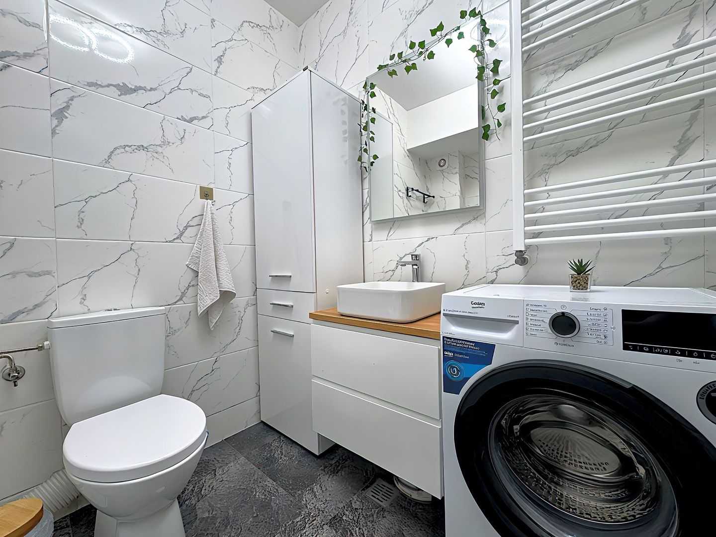 3 camere decomandat bucatarie inchisa 79mp Grand Arena parcare inclusa - Poză 17
