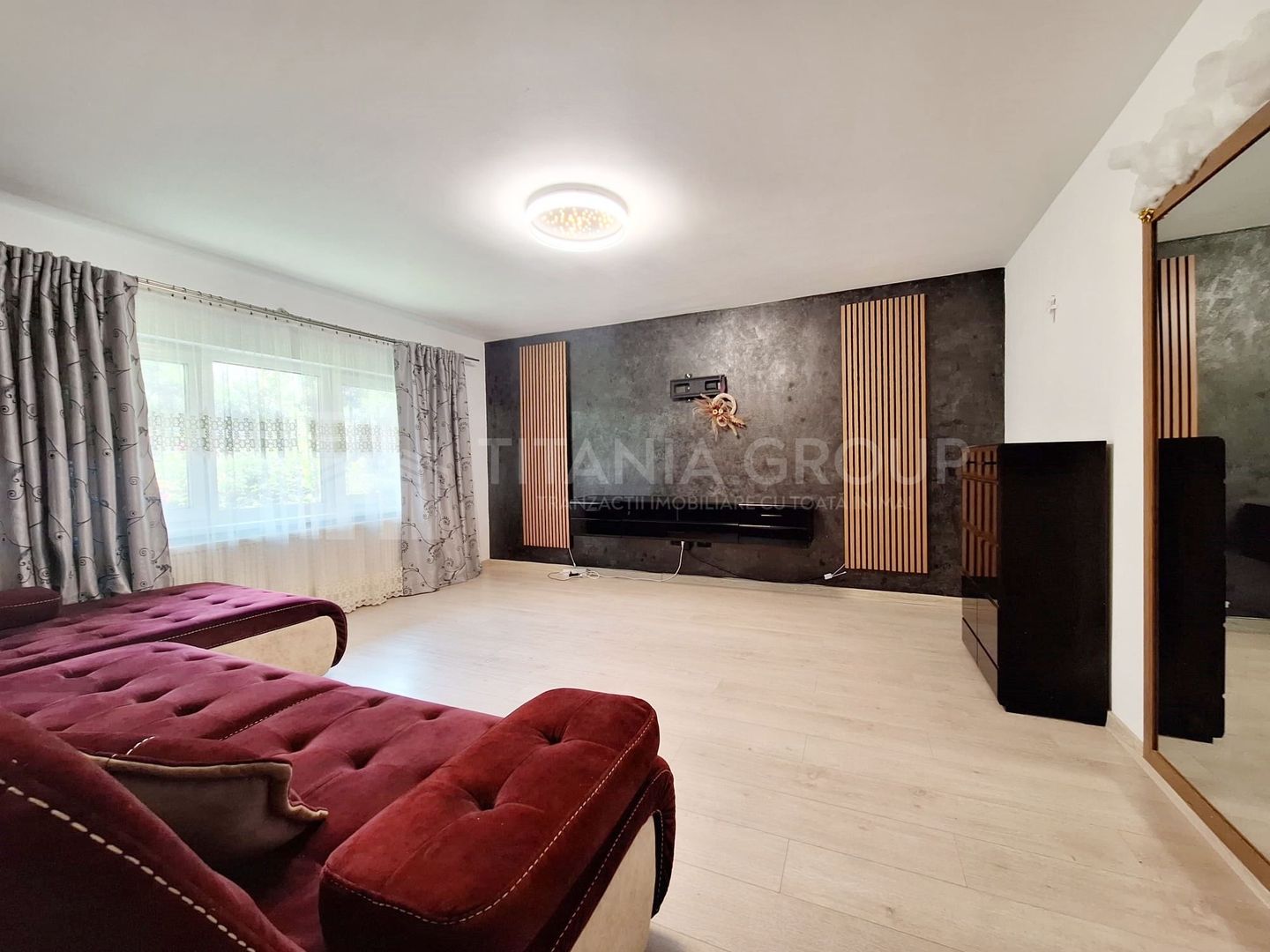 Apartament spatios si modern, 3 camere decomandat - Poză 4