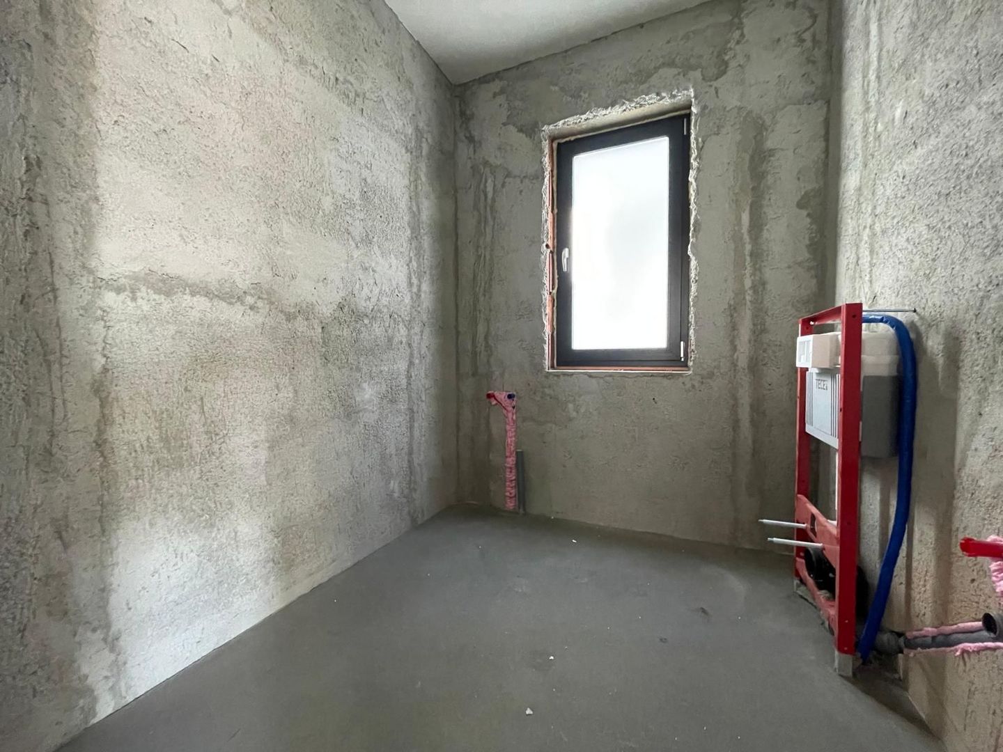 Duplex despartit prin camera tehnica - 5 camere - Mosnita - Poză 13