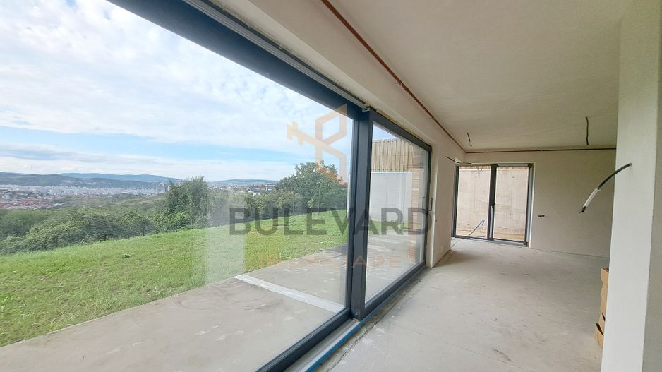 Apartament exclusivist, curte individuala, parcare acoperita, zona Europa - Poză 7