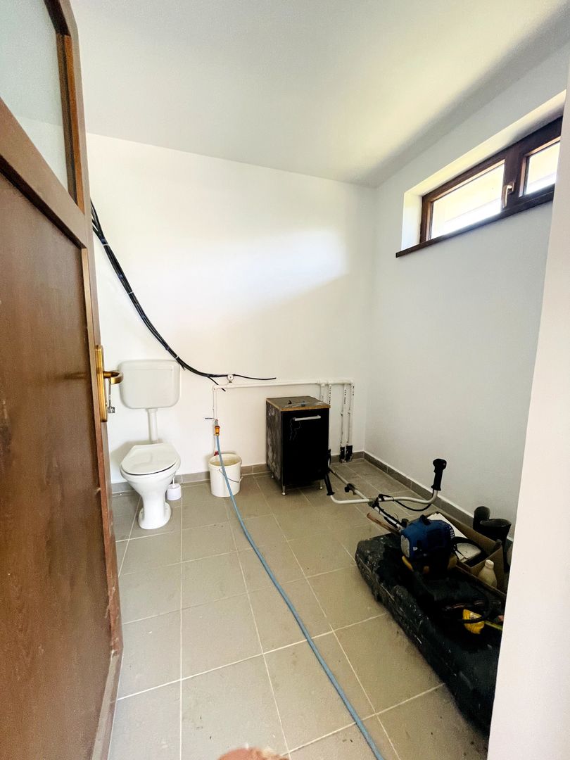 Casă parter semifinisatǎ Cihei – 300 mp teren - Poză 18