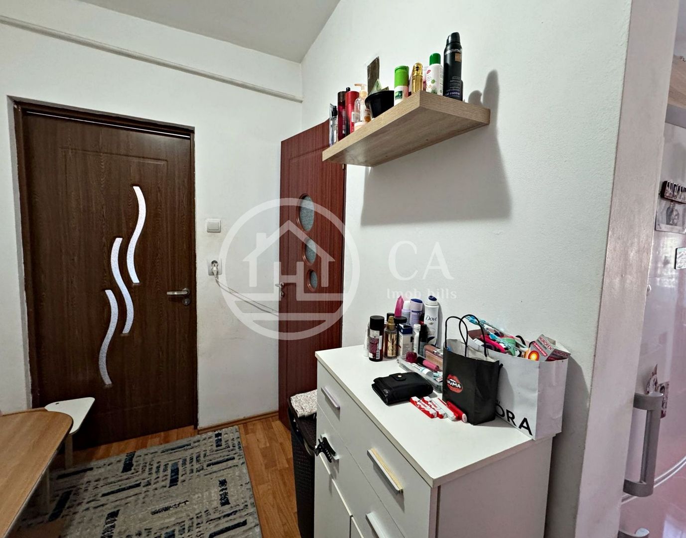 Apartament de vânzare cu 2 camere tip X în zona Nufărul, Oradea - Poză 5