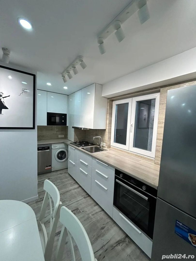 Spre inchiriere ap. 3 cam decomandat Lux zona Coposu Unirii - Poză 5