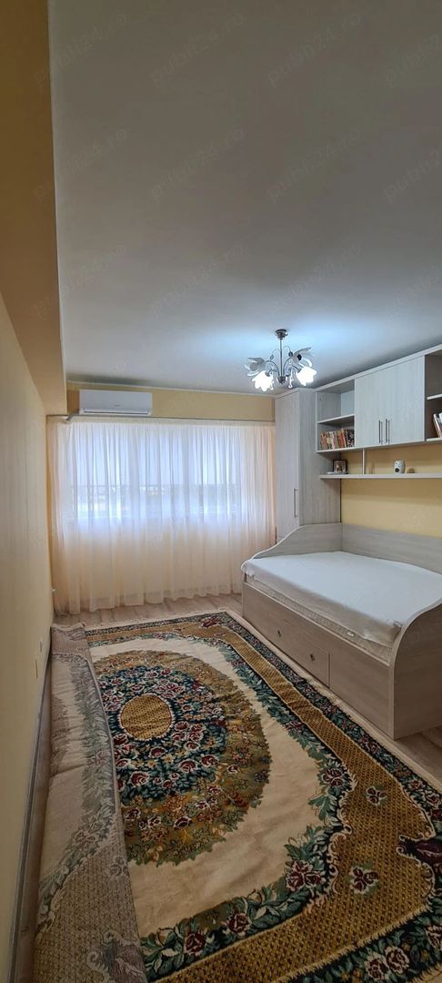De inchiriat apartament 1 camera micro 20, etaj 1, 1500 lei - Poză 1