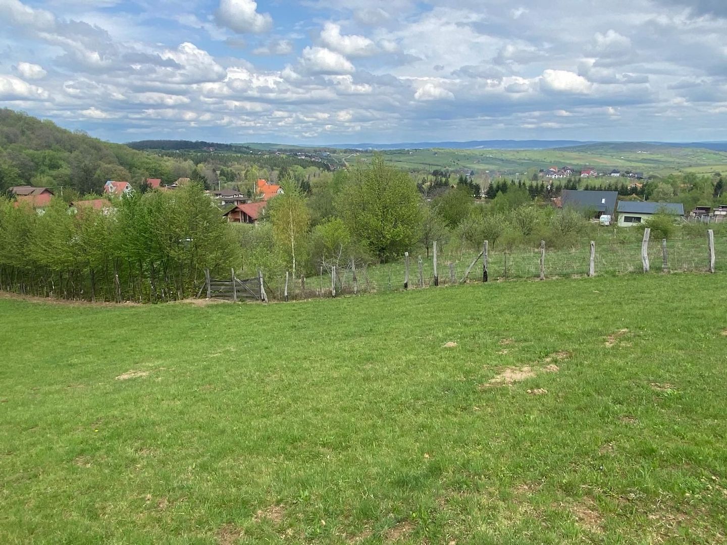 Parcele de teren intravilan cu un view superb-Tocile-Sibiu - Poză 7