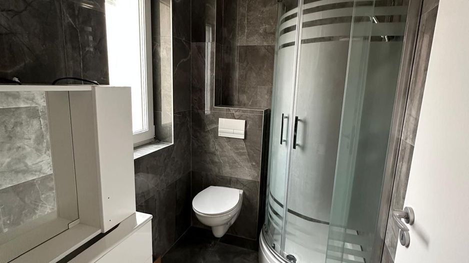 DUPLEX SPATIOS - Poză 4