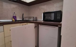 Garsonieră mobilată, zonă ultracentrală, ideală pentru regim hotelier - Poză 5